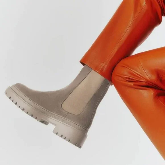 Maguire Shoes Womens Corticella Chelsea Suede Unlined Boot In